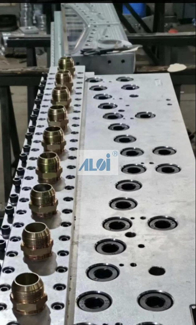 大慶熔噴布模具丨熔噴設(shè)備調(diào)試中出現(xiàn)“飛花”現(xiàn)象，原因分析及解決辦法！